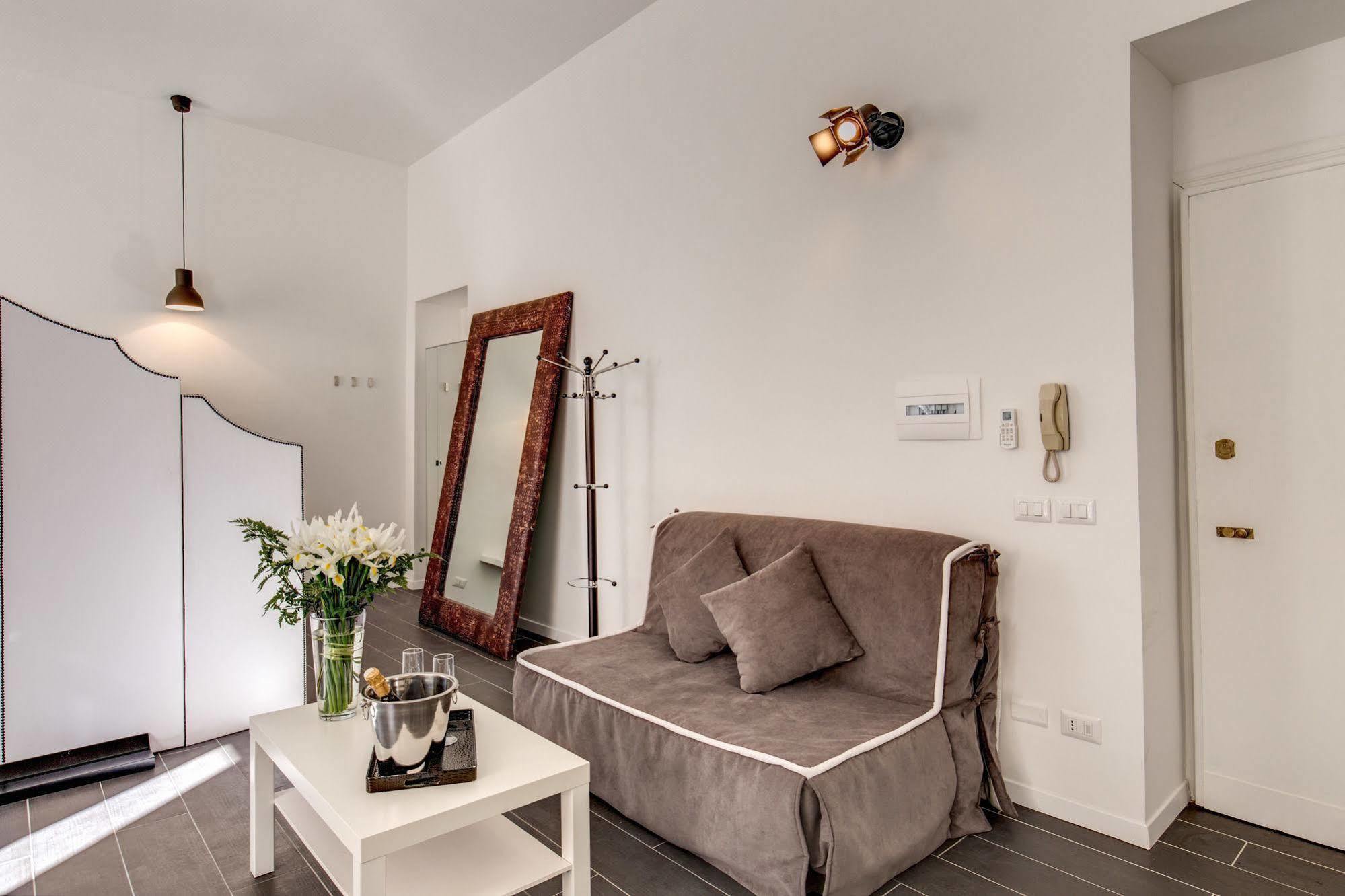 Residenza Bourbon Pensión 3*